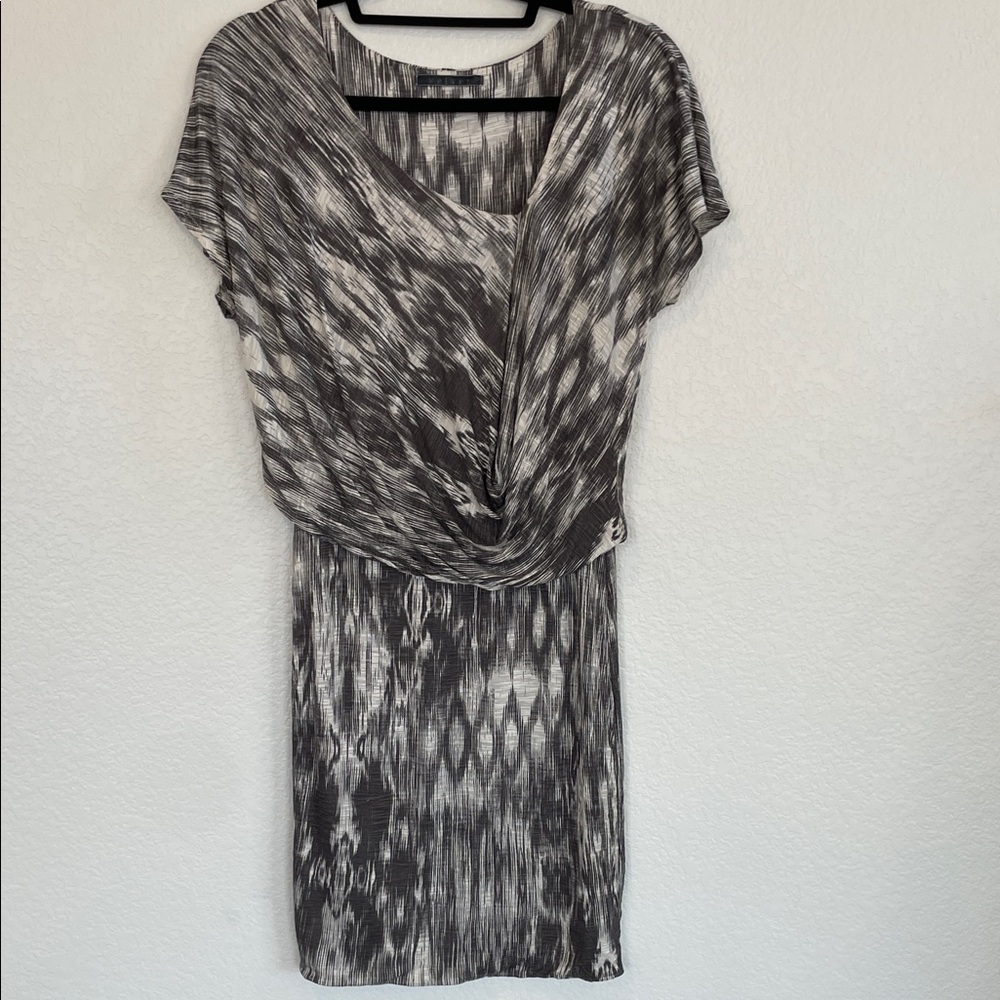 Velvet by Graham & Spencer • Gray & White Abstract Mini Dress, •  XS